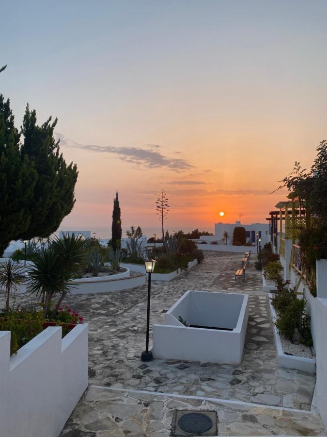 Апартаменти Mediterranean Sunset Klorakas Екстер'єр фото